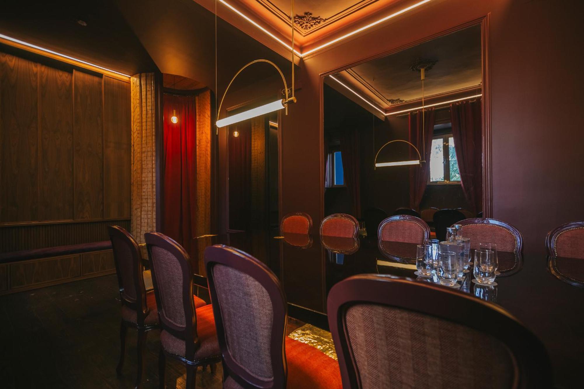 토렐 팰리스 리스본 호텔 외부 사진 Interior of the restaurant